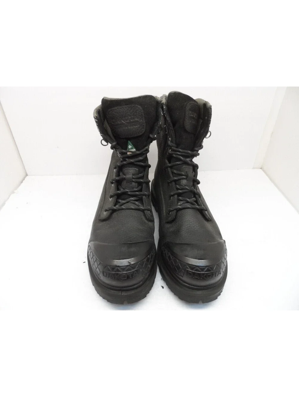 Dakota used boots good
